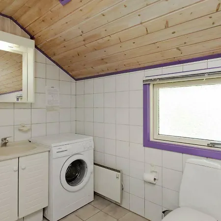 Two-bedroom Holiday In 4 Oksbøl